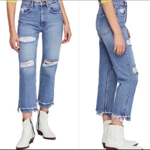 Free people boyfriend jeans size 29 raw hem